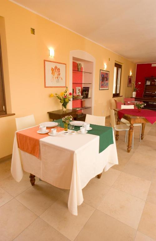 Agriturismo Ca' Del Ferro Zevio Eksteriør billede